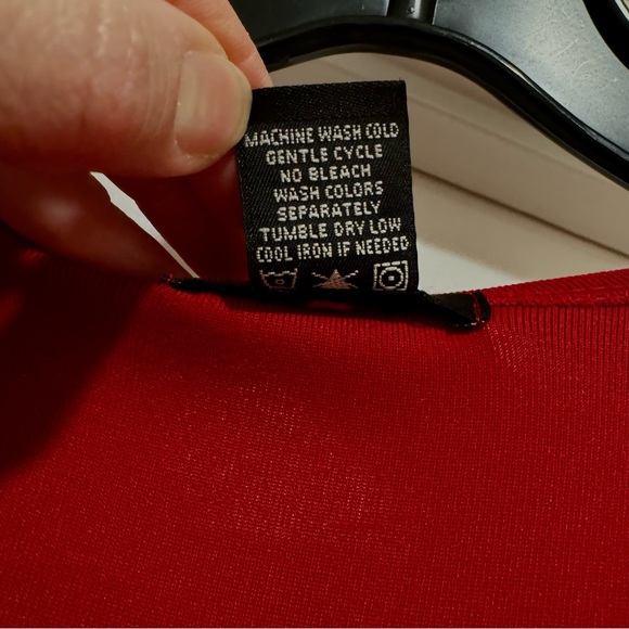 Brand new! CARILYN VAILE Deep Red Holiday Evening Dress by Stretch Sexy Size S - Picture 10 of 16